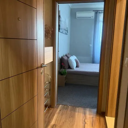 Stylish In Lazuren Bryag - Sea Garden & Apartment
